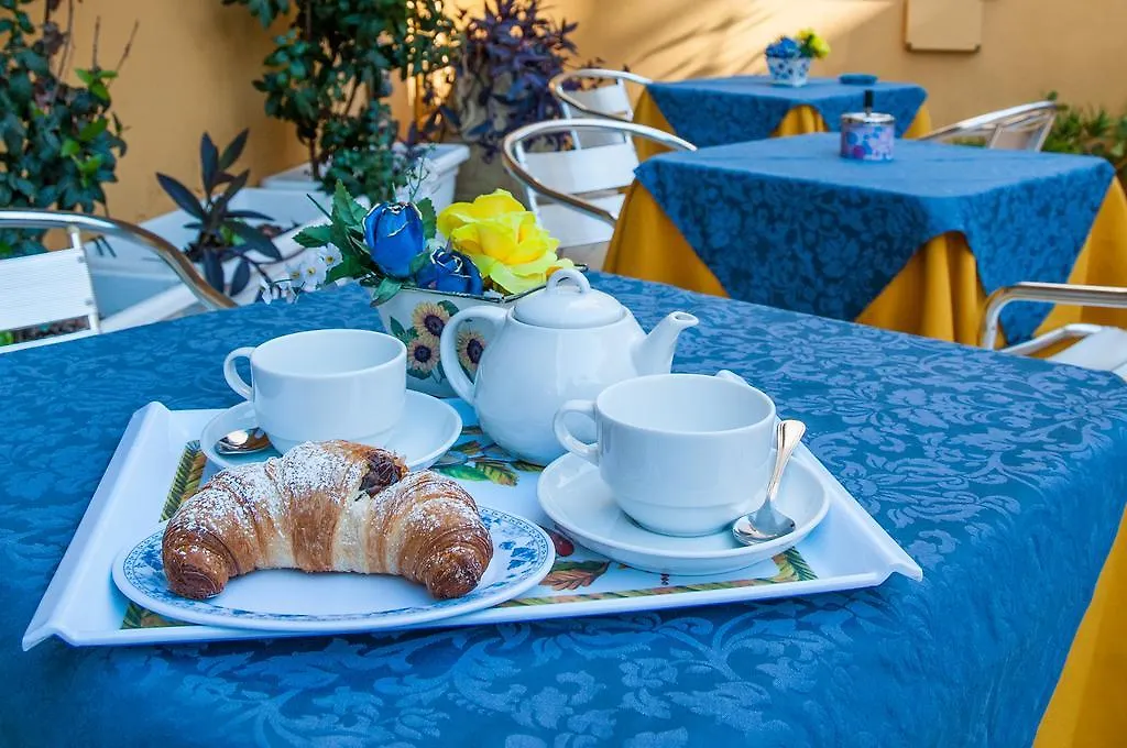 Megaron Hotel Pozzallo 3*,  Italy